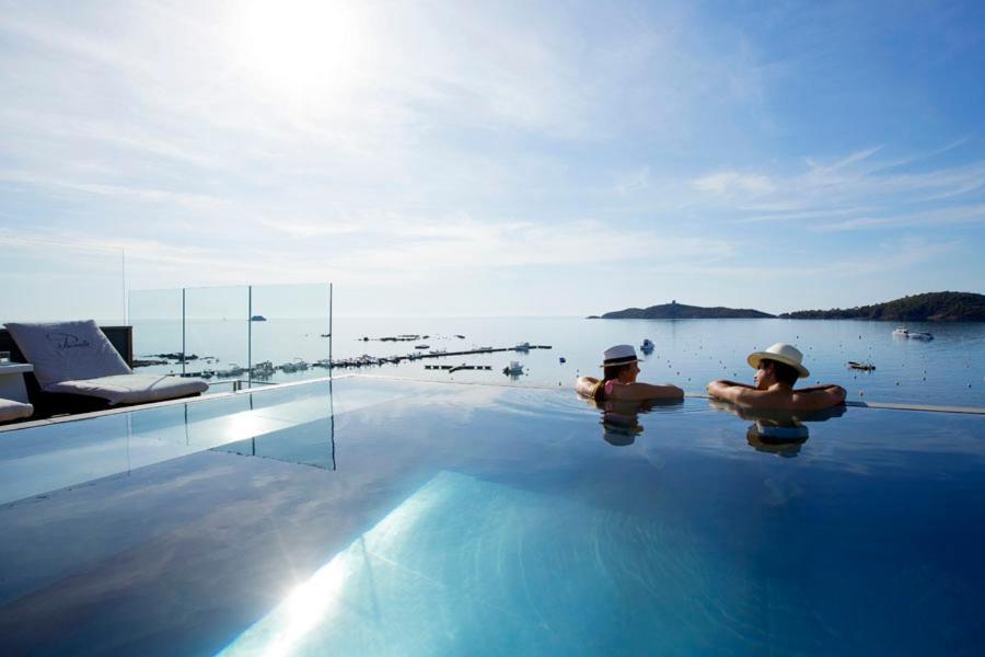 Le Pinarello Hotel Sainte-Lucie de Porto-Vecchio ภายนอก รูปภาพ