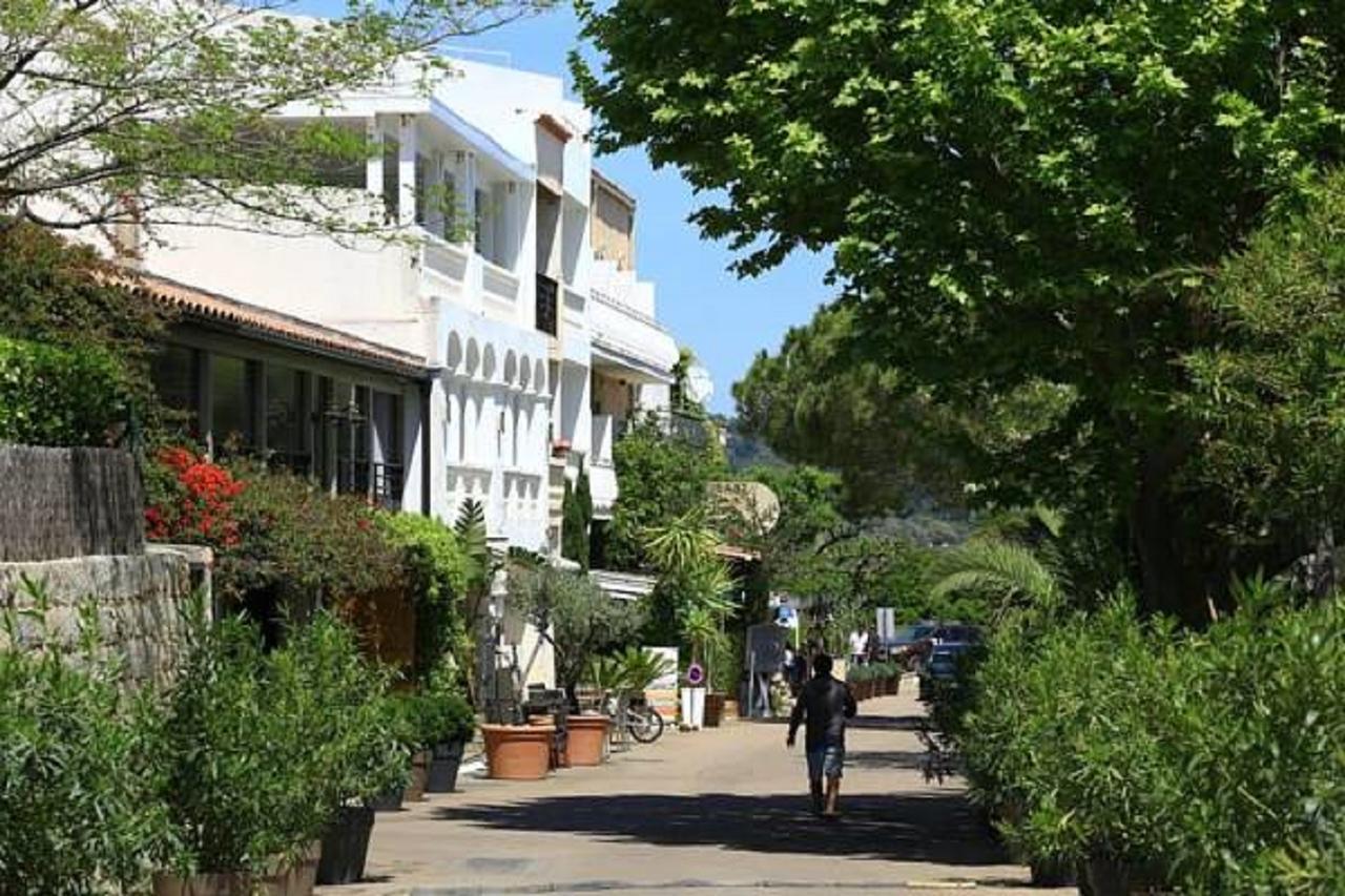 Le Pinarello Hotel Sainte-Lucie de Porto-Vecchio ภายนอก รูปภาพ