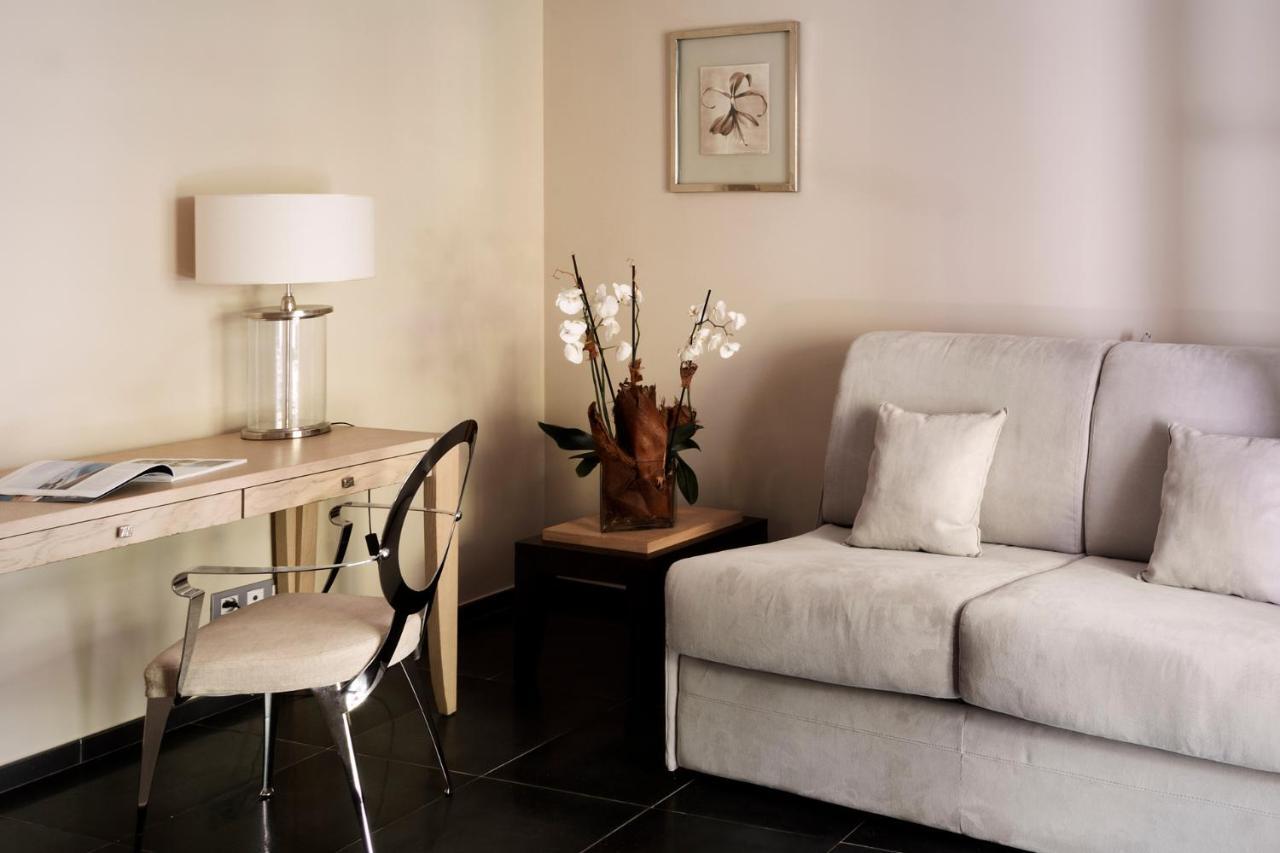 Le Pinarello Hotel Sainte-Lucie de Porto-Vecchio ภายนอก รูปภาพ